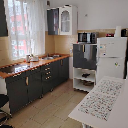 Arad Chic Apartament Uta ภายนอก รูปภาพ
